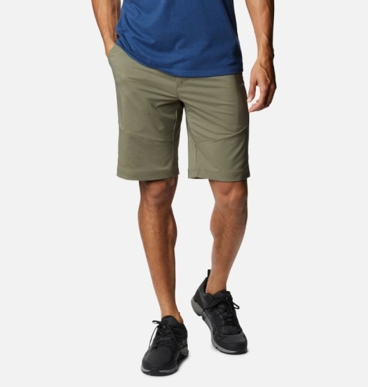 Columbia Tech Trail Men's Shorts Green | 892-AVDYSX